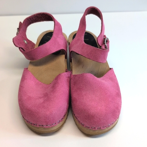 Pink Kids Sandals with Buckle - Picture 2 of 7